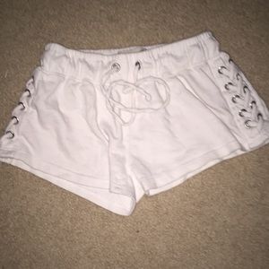 Cute little girl shorts white size small